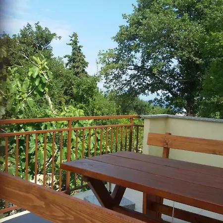 New, Sunny Surrounded By Nature Omisalj