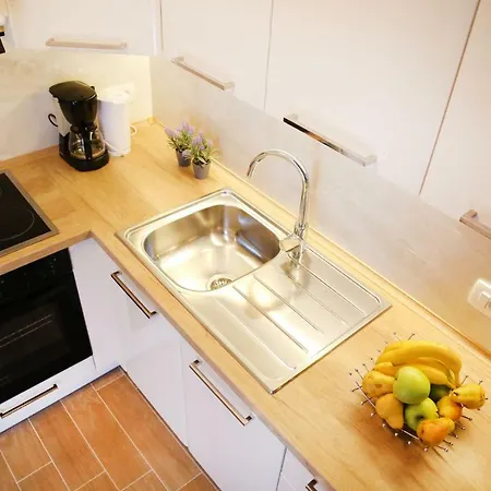 Apartment New, Sunny Surrounded By Nature *